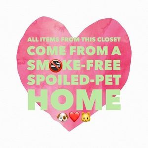 No smoke smell, but maybe a pet hair or two!